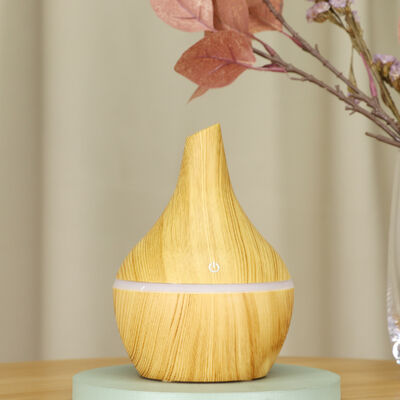 Diffuser d'huiles essentielles avec une capacité de 130 ml et une autonomie de 4 heures pour des séances d'aromathérapie prolongées Diffuseur d'huiles essentielles pour grande pièce